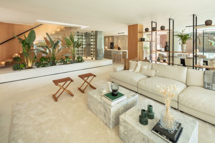 Auriga 1 - Fascinating Villa in the Golf Valley