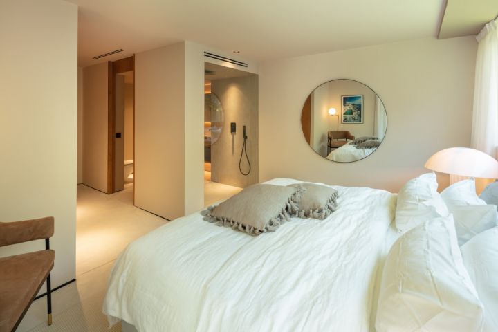 Auriga 1 - Fascinating Villa in the Golf Valley