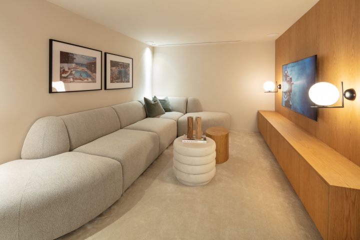 Auriga 1 - Fascinating Villa in the Golf Valley