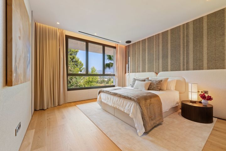 Skyvilla 6 - Impressive Duplex in Epic Marbella by Fendi Casa