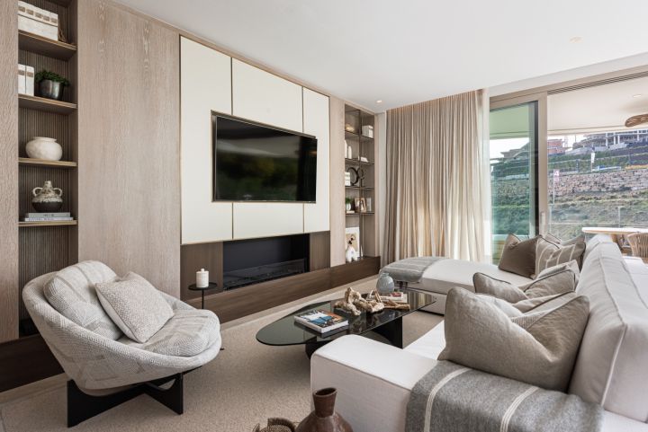 The View Apartment - Property with breathtaking panoramic views