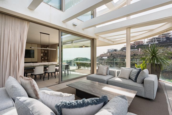 The View Apartment - Property with breathtaking panoramic views