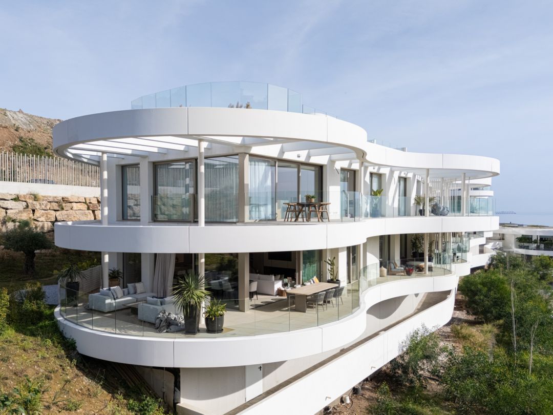 The View Apartment - Property with breathtaking panoramic views