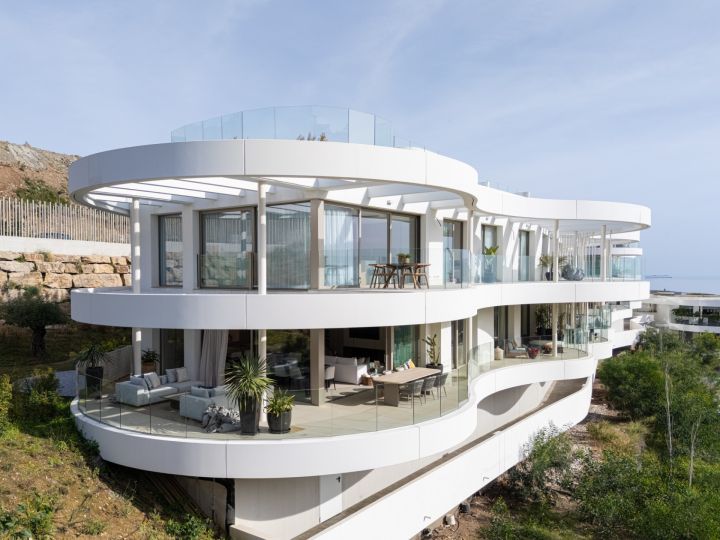 The View Apartment - Property with breathtaking panoramic views
