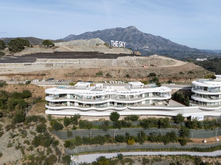 The View Apartment - Property with breathtaking panoramic views