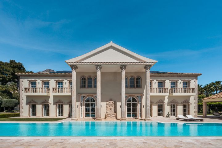 Villa Sinfonía - Grand domaine néoclassique à Sierra Blanca