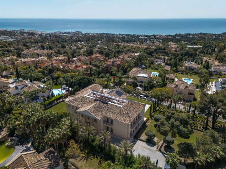 Villa Sinfonía - Grand domaine néoclassique à Sierra Blanca