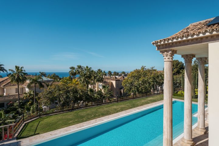 Villa Sinfonía - Grand domaine néoclassique à Sierra Blanca