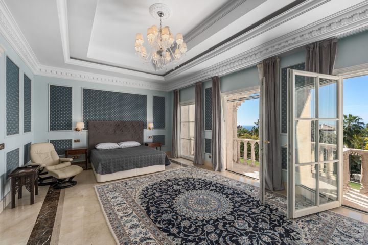 Villa Sinfonía - Grand domaine néoclassique à Sierra Blanca