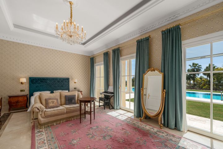 Villa Sinfonía - Grand domaine néoclassique à Sierra Blanca