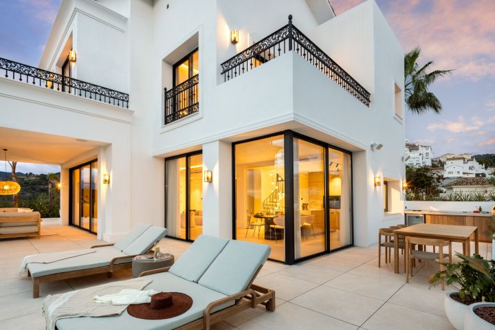 Villa Fortuna - Casa con Diseño Moderno en Los Arqueros