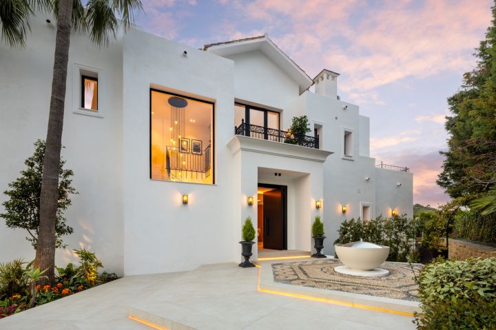 Villa Fortuna - Casa con Diseño Moderno en Los Arqueros