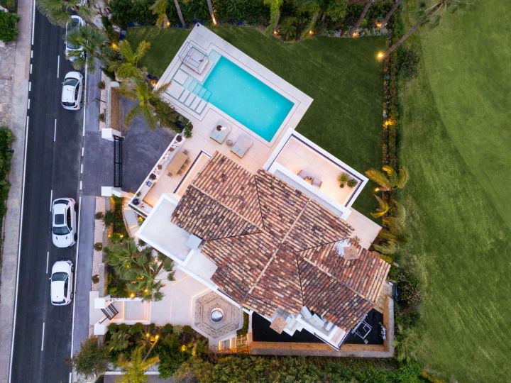 Villa Fortuna - Casa con Diseño Moderno en Los Arqueros