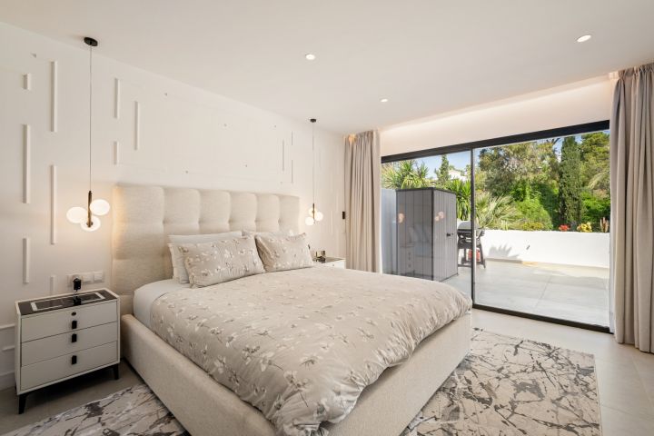 Apartment in King's Hills - Impressive Elegant Apartment