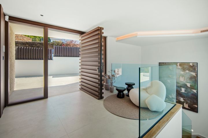 Rosario 430 - Stunning Property in Marbella East