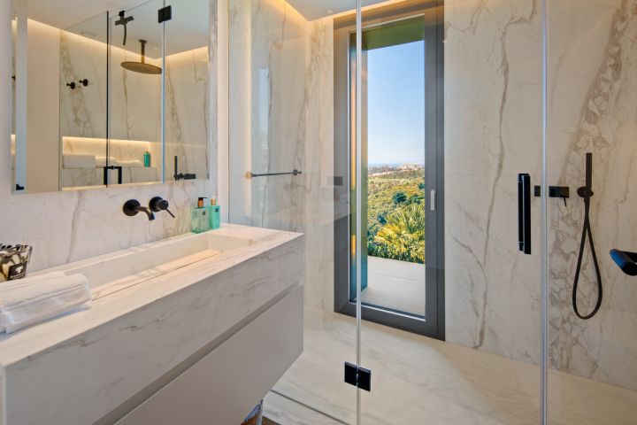 Rosario 430 - Stunning Property in Marbella East
