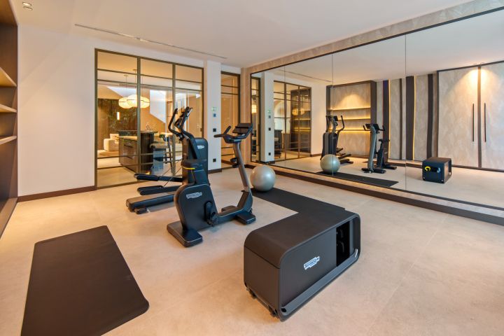 Rosario 430 - Stunning Property in Marbella East