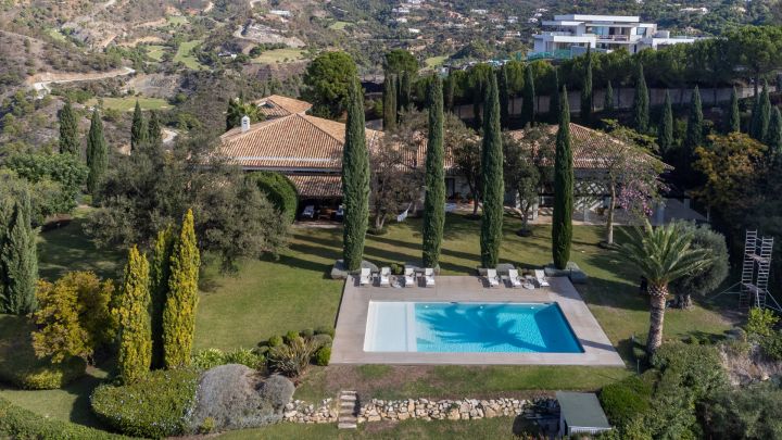 Villa en La Zagaleta - Elegante villa en comunidad prestigiosa