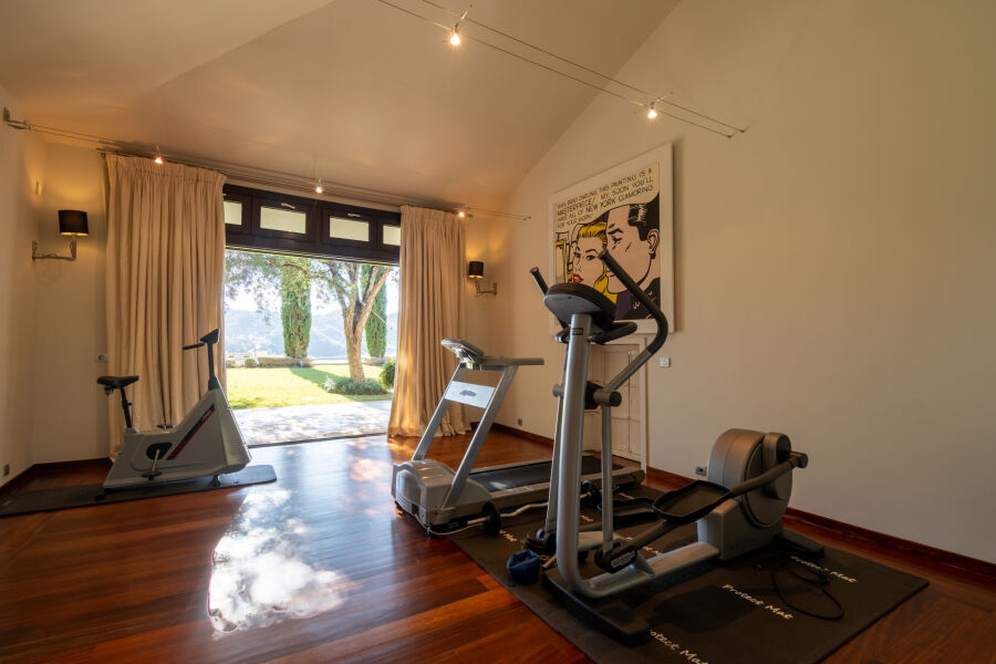 Villa Cypria - Elegante villa en comunidad prestigiosa