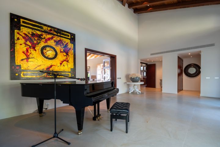 Villa en La Zagaleta - Elegante villa en comunidad prestigiosa