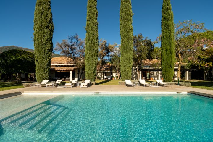 Villa en La Zagaleta - Elegante villa en comunidad prestigiosa