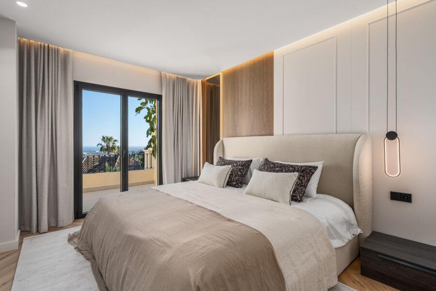 Townhouse Horizon - Adosado reformado con vistas al Mediterráneo en La Quinta, Benahavís