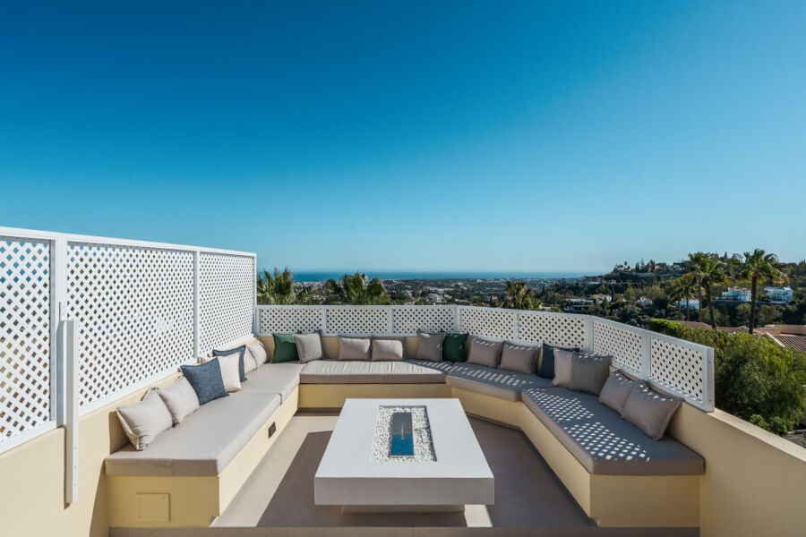 Townhouse Horizon - Adosado reformado con vistas al Mediterráneo en La Quinta, Benahavís