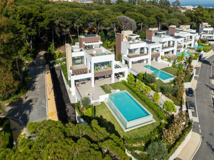 Villa Fuente - Unique Villa in a Gated Community