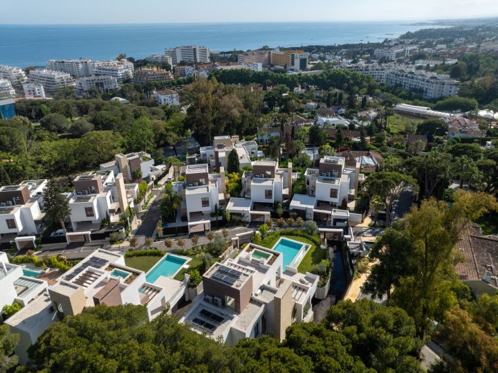 Villa Fuente - Unique Villa in a Gated Community