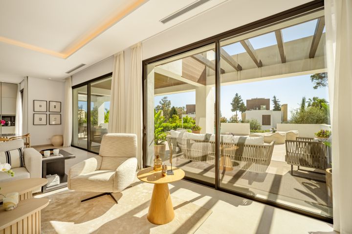 Villa Fuente - Unique Villa in a Gated Community