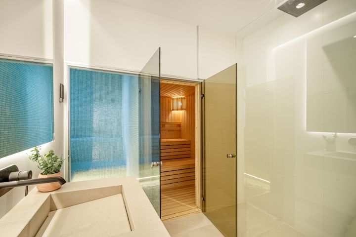 Villa Fuente - Unique Villa in a Gated Community