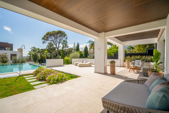 Villa Fuente - Unique Villa in a Gated Community