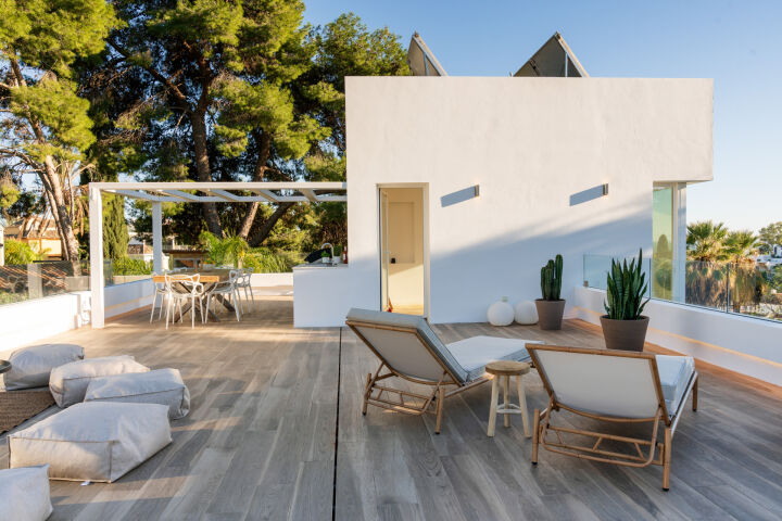 Casa Gina - Stylish Villa in a Gated Community