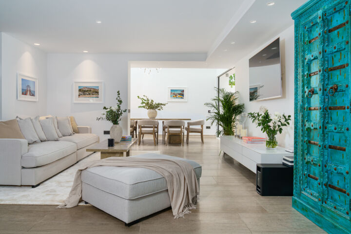 Casa Gina - Stylish Villa in a Gated Community