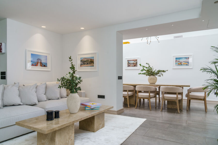 Casa Gina - Modern Villa in Lower Nueva Andalucía