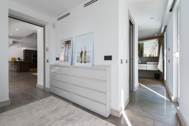 Casa Gina - Stylish Villa in a Gated Community