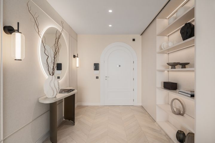 Apartment in La Cerquilla - Sophisticated Residence in Les Belvederes