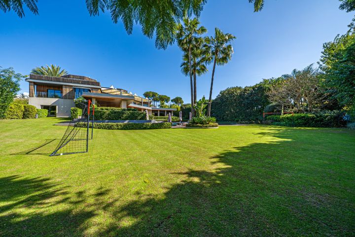 Villa à Guadalmina Baja - Propriété traditionnelle avec vaste jardin