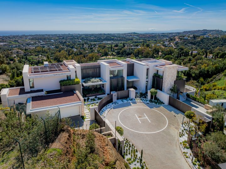 The Hills 12 - Marvelous Villa with Panoramic Views