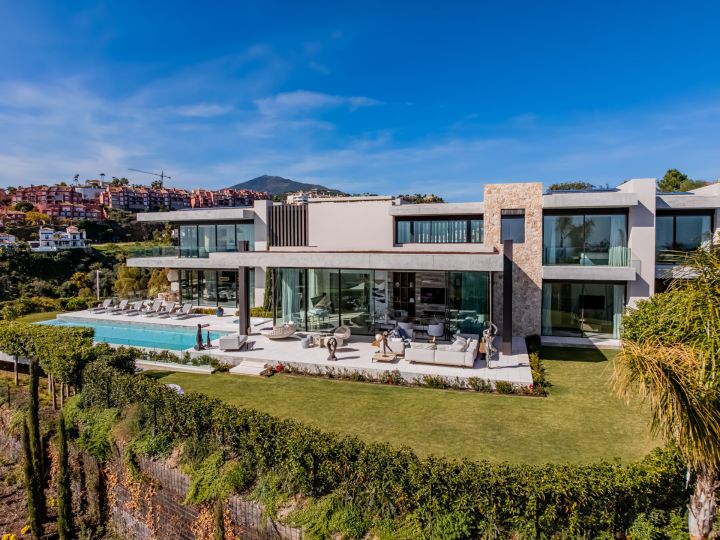 The Hills 12 - Marvelous Villa with Panoramic Views