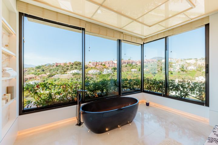 The Hills 12 - Marvelous Villa with Panoramic Views