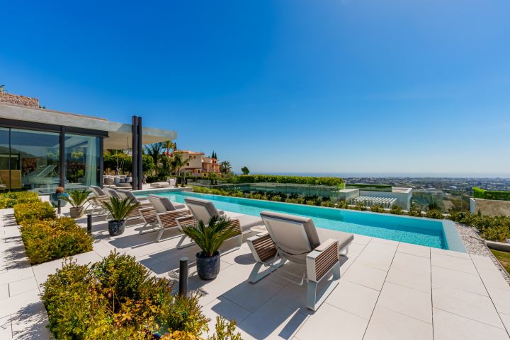 The Hills 12 - Marvelous Villa with Panoramic Views