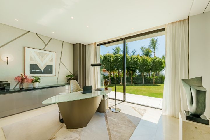 The Hills 12 - Marvelous Villa with Panoramic Views