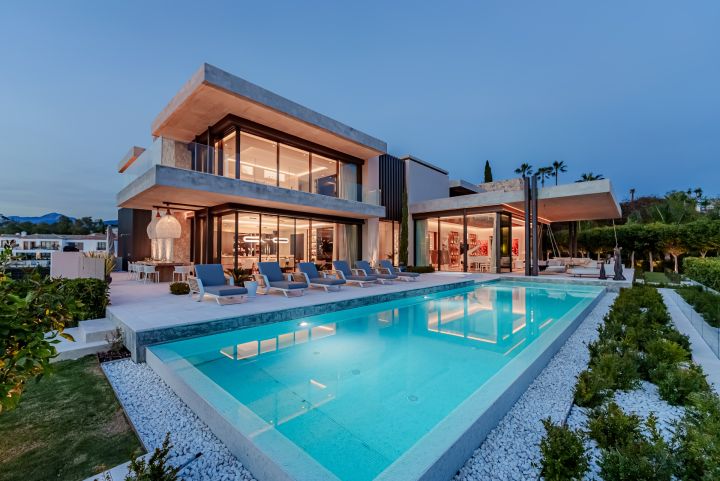 The Hills 12 - Marvelous Villa with Panoramic Views