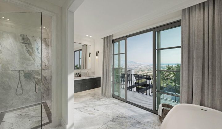 Villa La Mairena - Elegant Villa featuring Modern Design