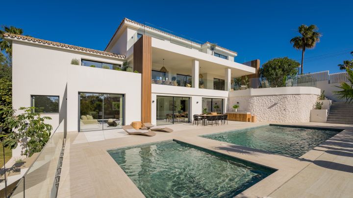 Villa à El Rosario - Une pièce maîtresse andalouse raffinée