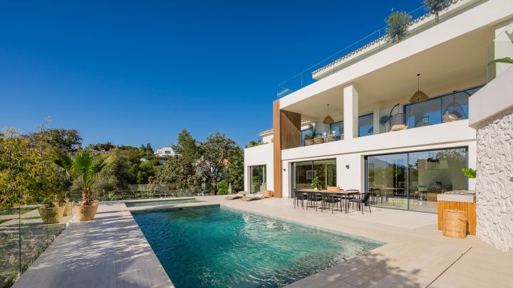 Villa à El Rosario - Une pièce maîtresse andalouse raffinée