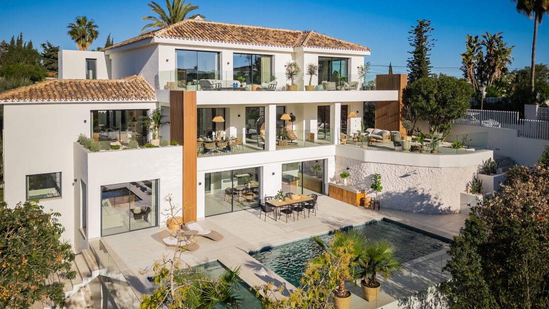 Villa à El Rosario - Une pièce maîtresse andalouse raffinée