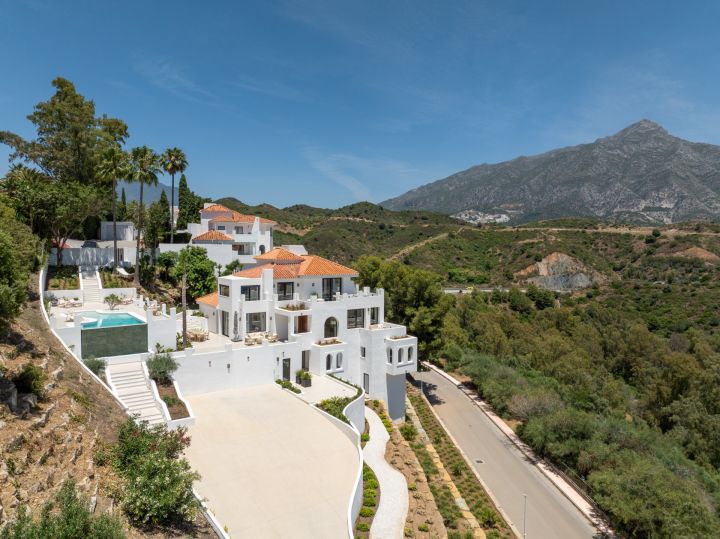 Villa Luma - Charming Luxury Home with Panoramic Views