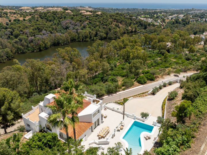 Villa Luma - Charming Luxury Home with Panoramic Views